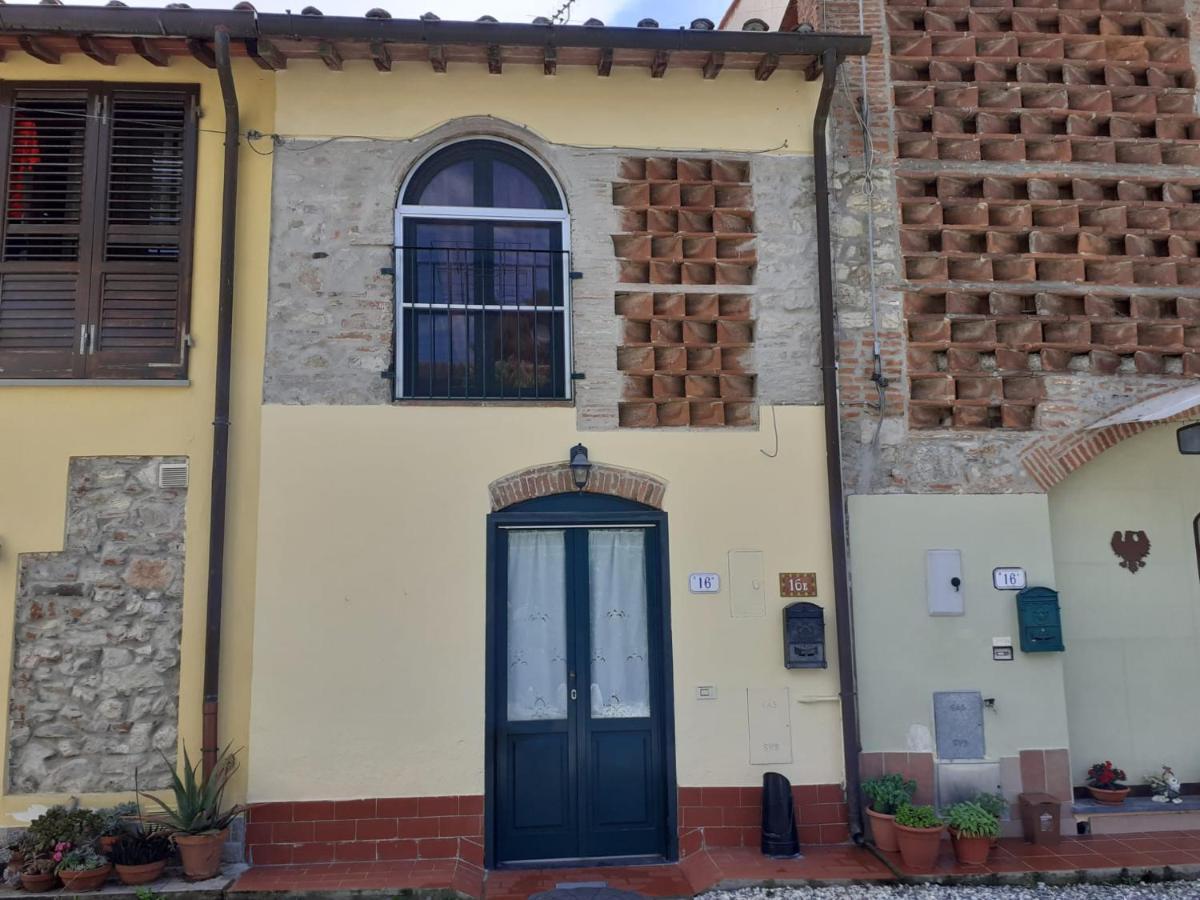 Casa Di Nonno Gio Villa Vecchiano Kültér fotó